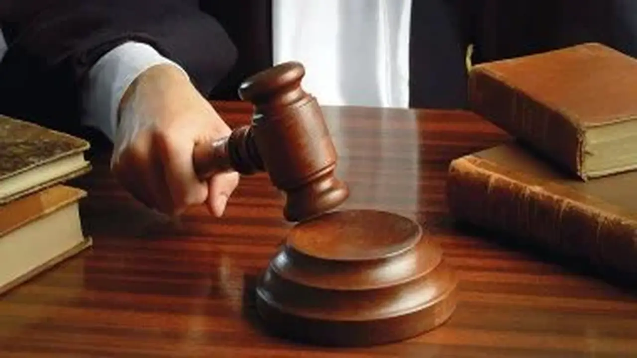 الحكم بالسجن 7 سنوات على مدرب كرة الطائرة بعد إدانته بالاعتداء على قاصر